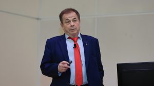 В ОИЯИ отметили 80-летие профессора Александра Малахова