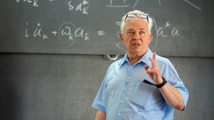 В ЛТФ ОИЯИ состоялась школа по интегрируемым и стохастическим системам